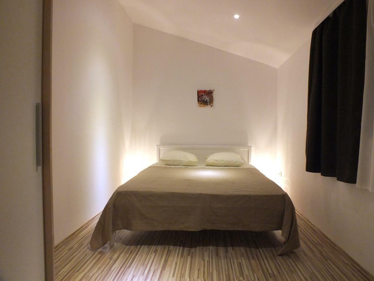 Apartmani Barisic Brodarica  Esterno foto